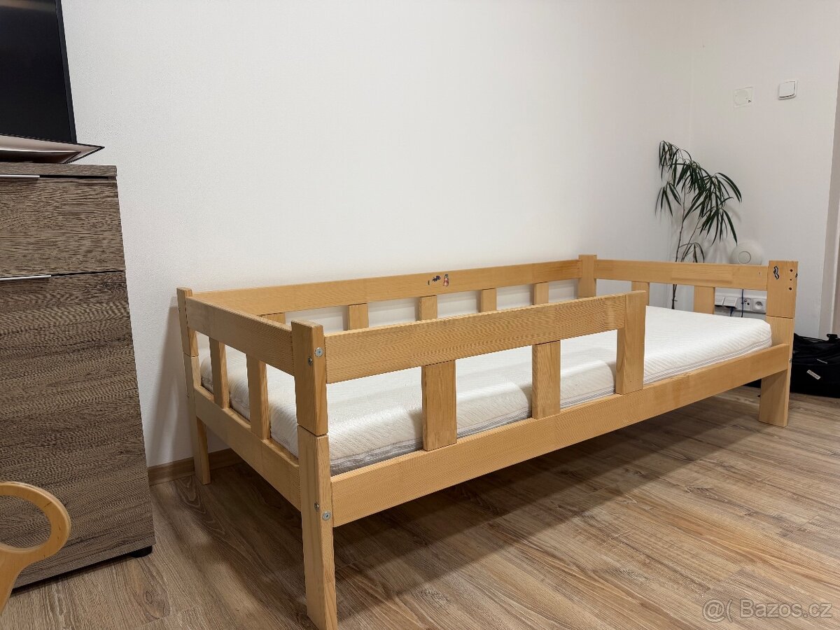 Prodám dětskou postýlku 180x90 - 2