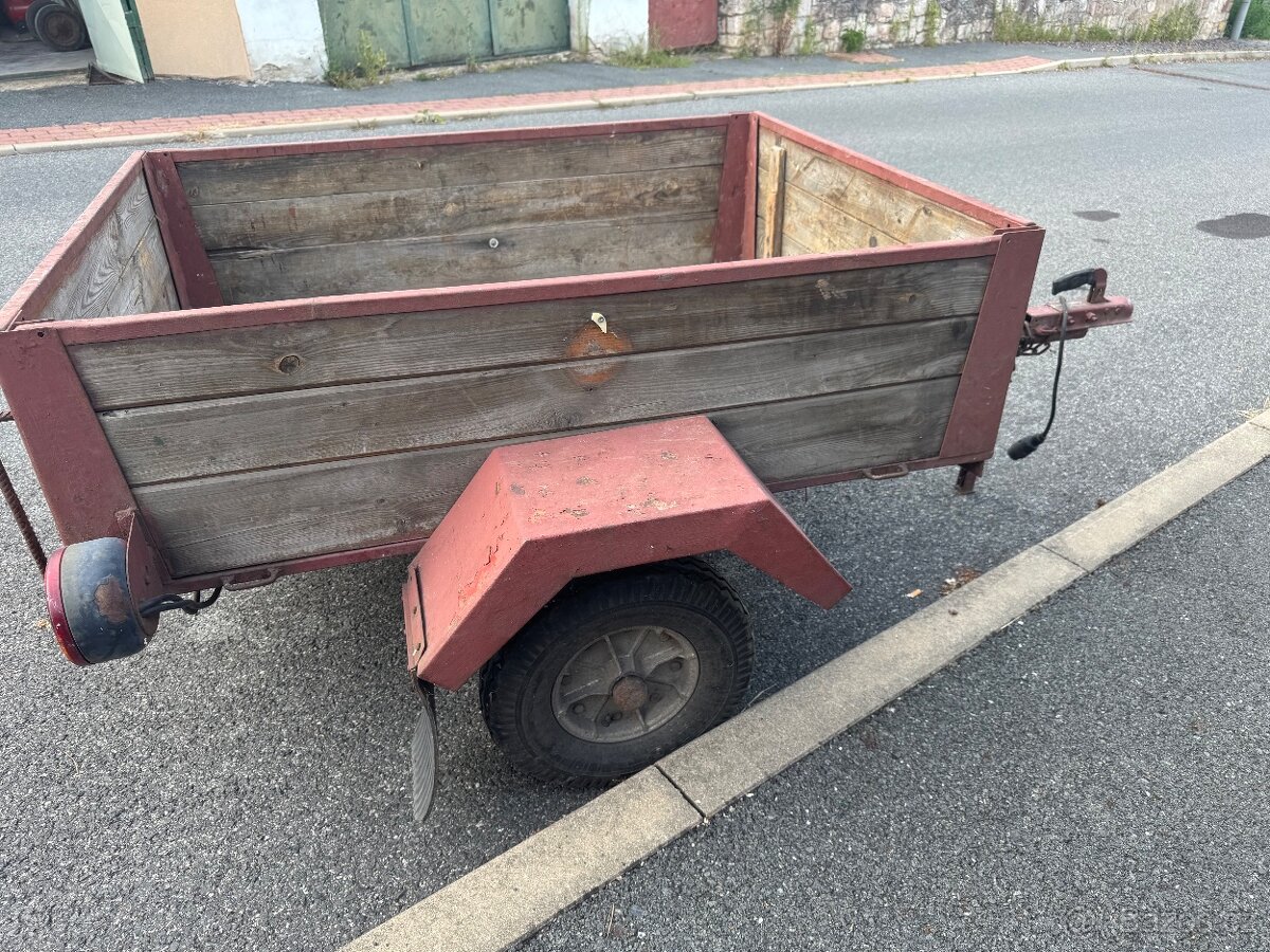 Přívěsný vozík za auto - 2