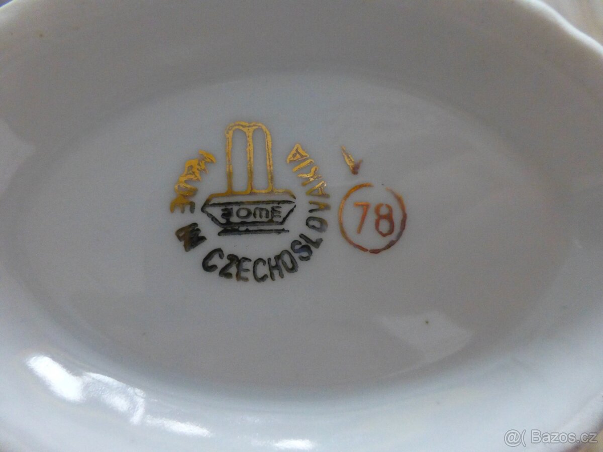 Porcelánová pítka do Varů vyrobena v ČSSR - 2