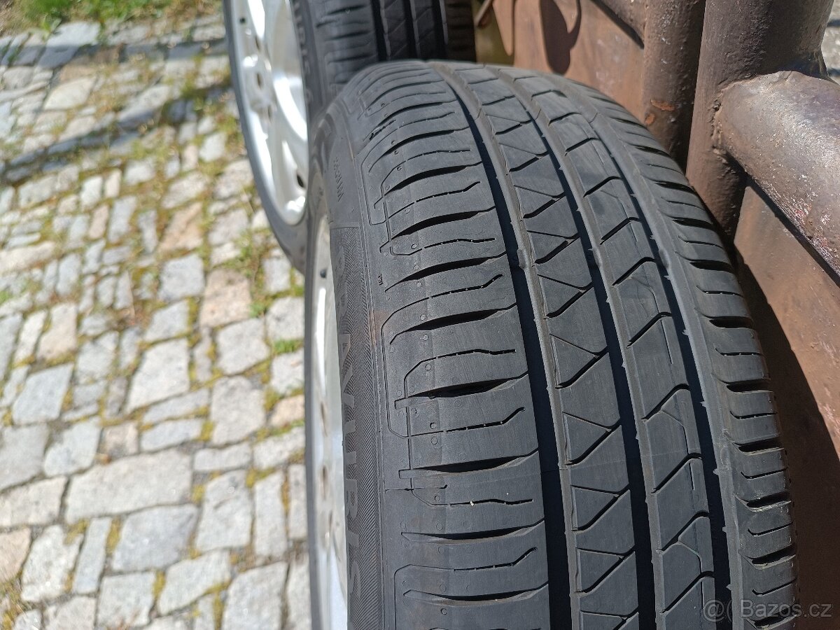 Letni pneu 195/65/15 - 2