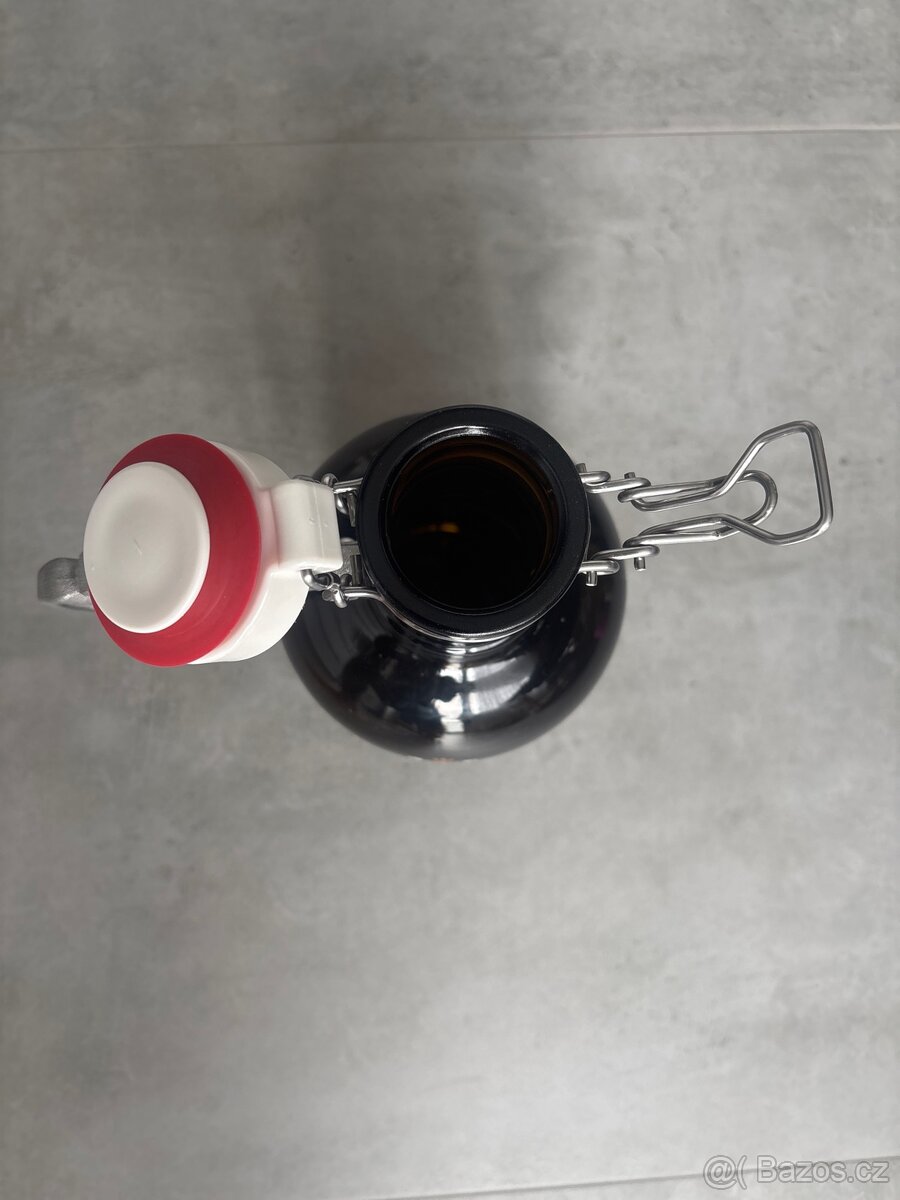 Bernard 2L vyrocni flasa - 2