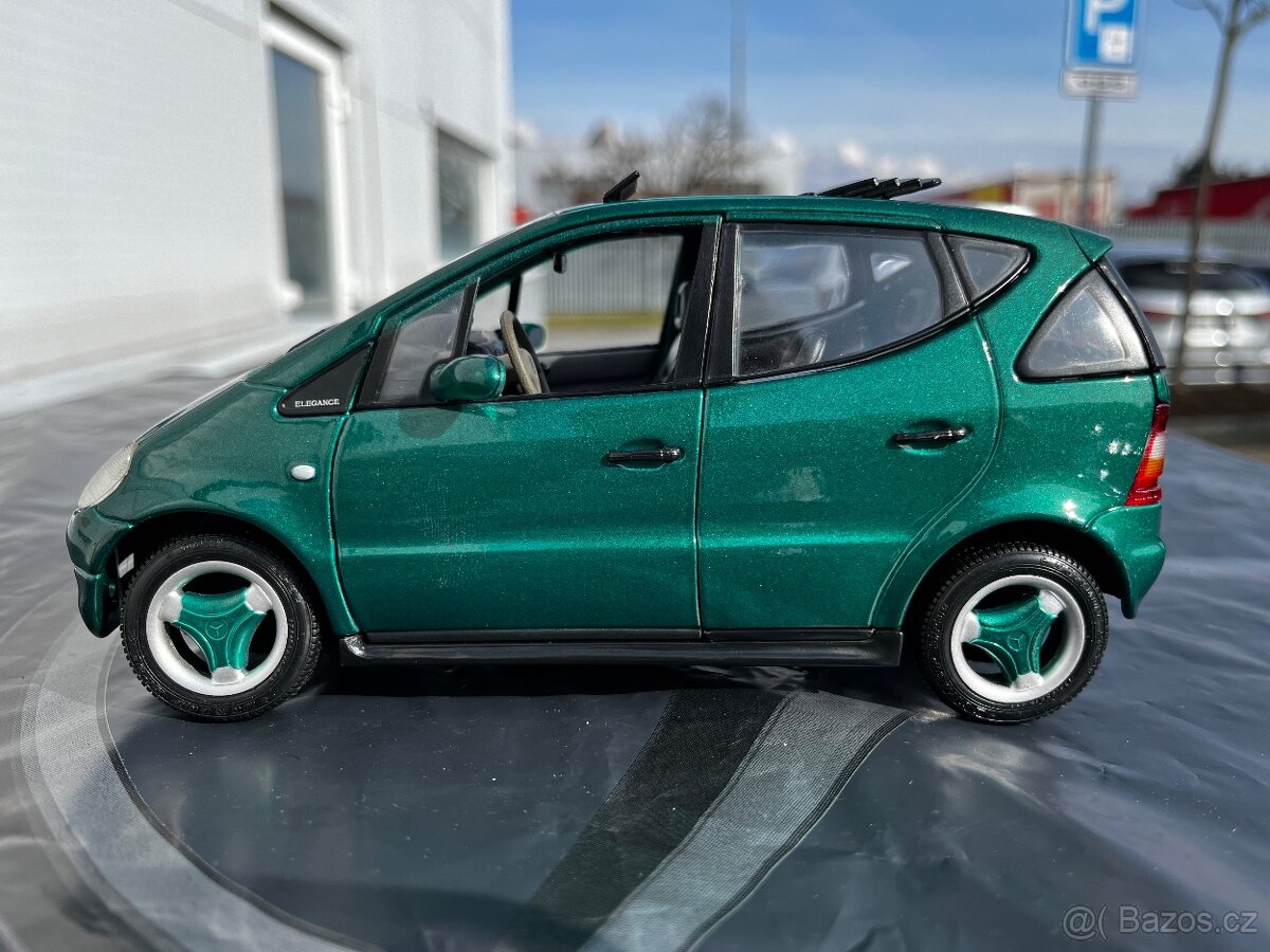Model Mercedes Benz A 160 1:18 - 2