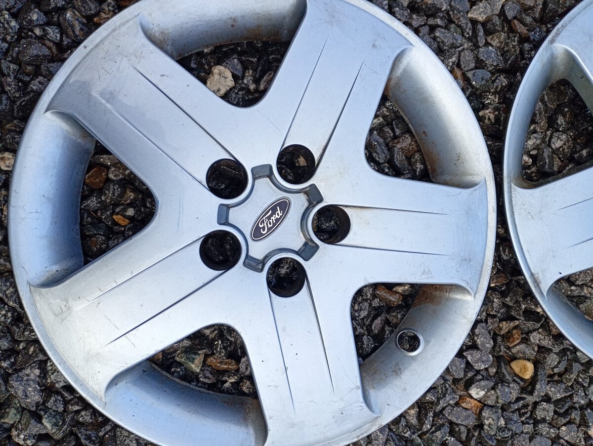 Poklice Ford 16" - 2