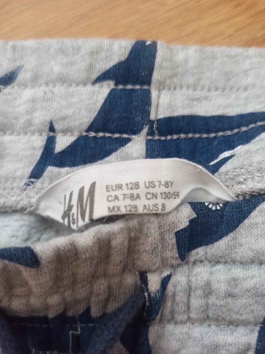 Dětské kraťasy H&M, velikost 128 - 2