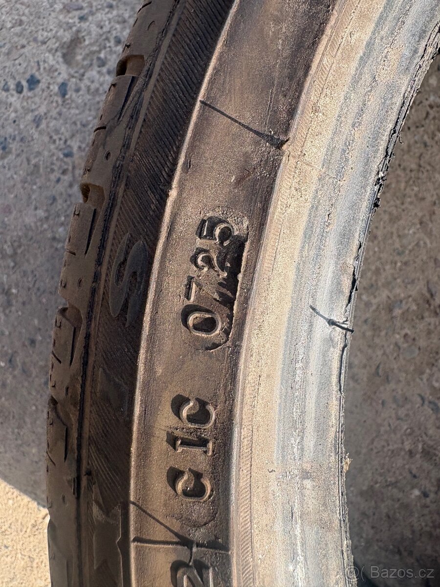 225/40 r18 letni - 2