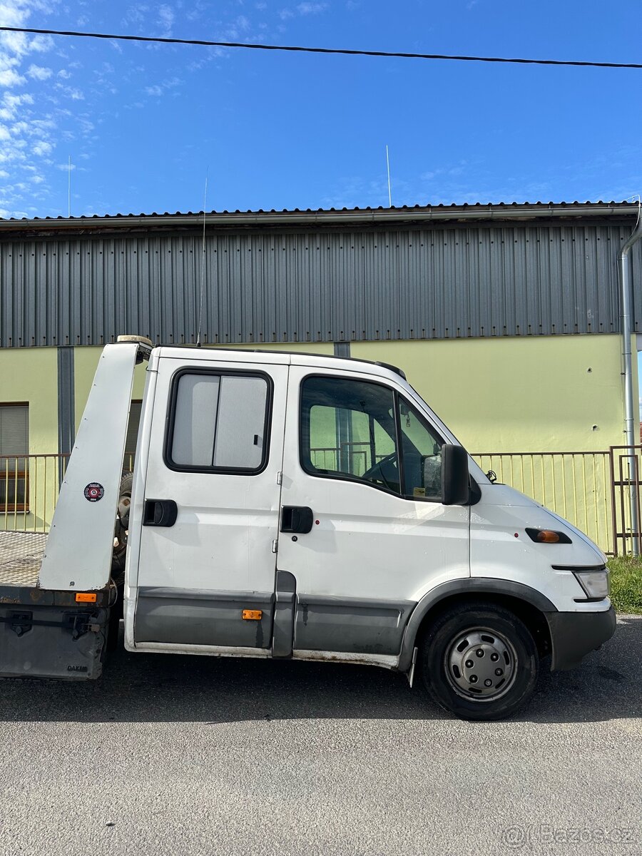 Odtahovka Iveco Daily 35C 11D