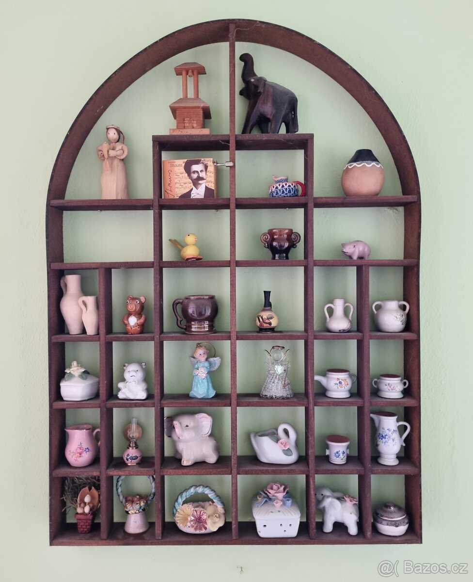 Miniatury a polička na miniatury - 2