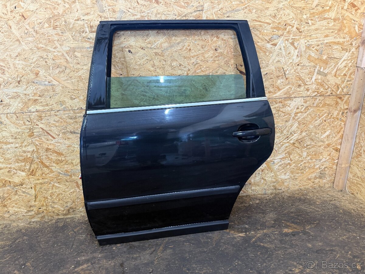 LEVÉ ZADNÍ DVEŘE VW PASSAT B5.5 KOMBI - 2
