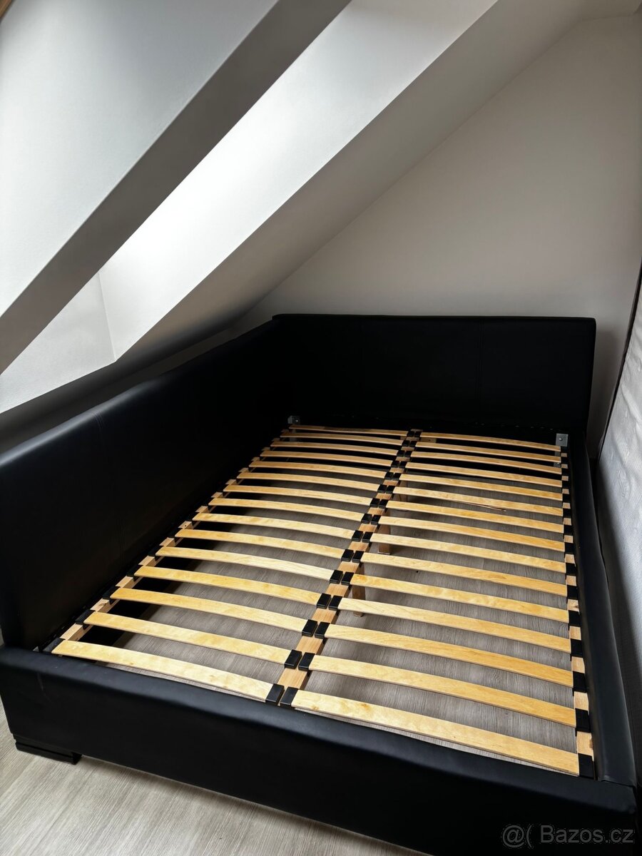 Postel 140x200cm - černá koženka - 2