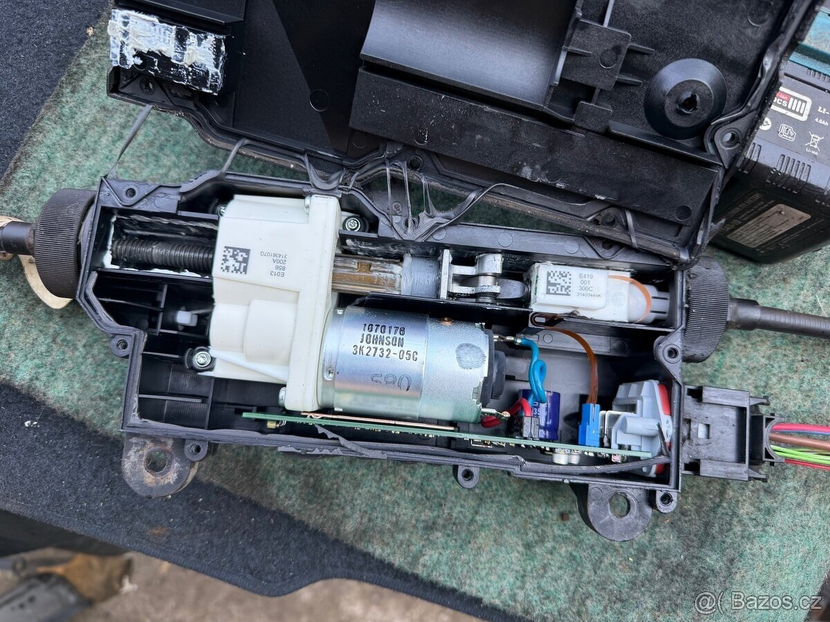 parkovací brzda mercedes w221 cl w216 s-class - 2