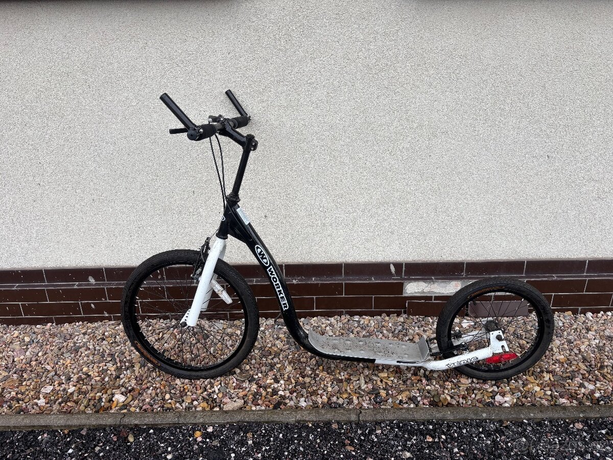 Koloběžka Worker - 2