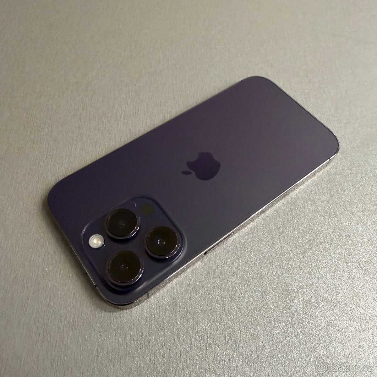 iPhone 14 Pro 256GB deep purple, jako nový, 12 měsíců záruka - 2