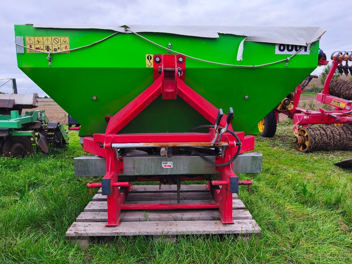 rozmetadlo umělých hnojiv - 2