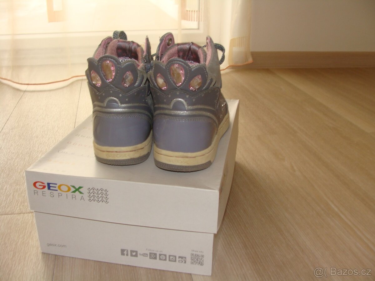 Kožené boty zn. Geox, vel.35 - 2