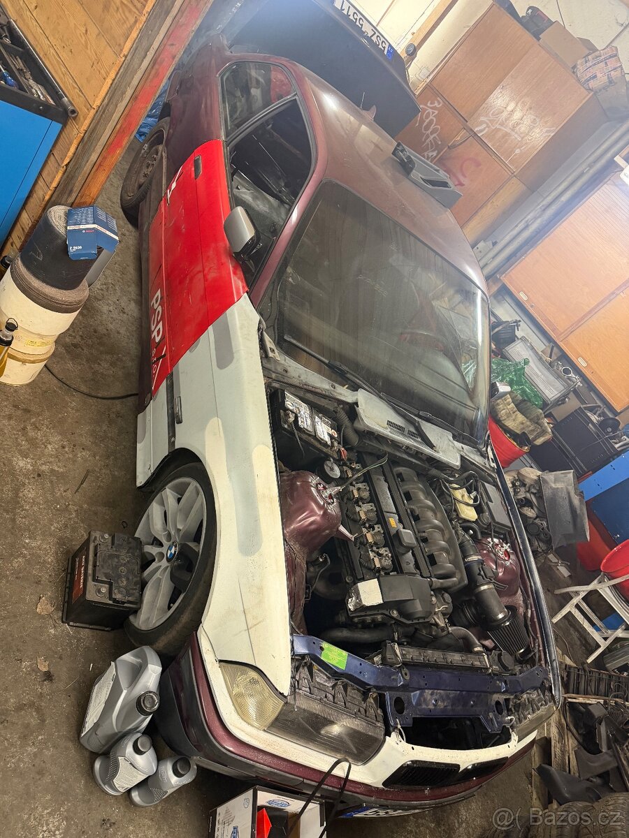 Bmw e36 coupe 323i - 2