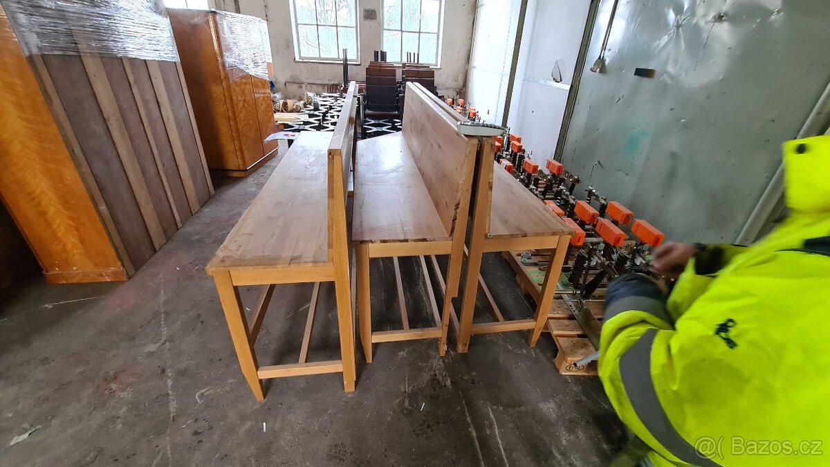 Rohová lavice masiv - 2