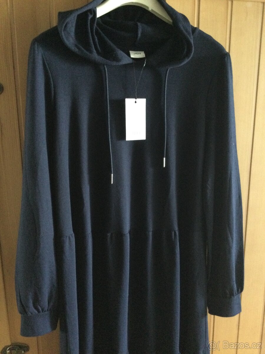 Nove tmavomodre saty s kapuci vel.M - 2