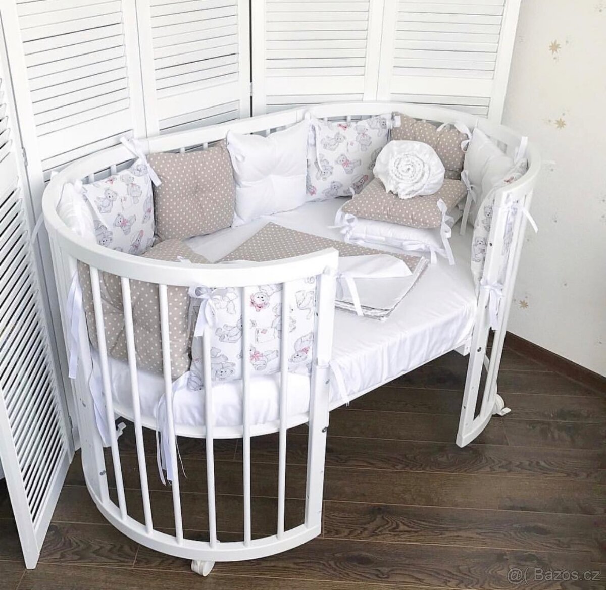 Dětská roustouci postýlka Mimiko 9v1 - 2