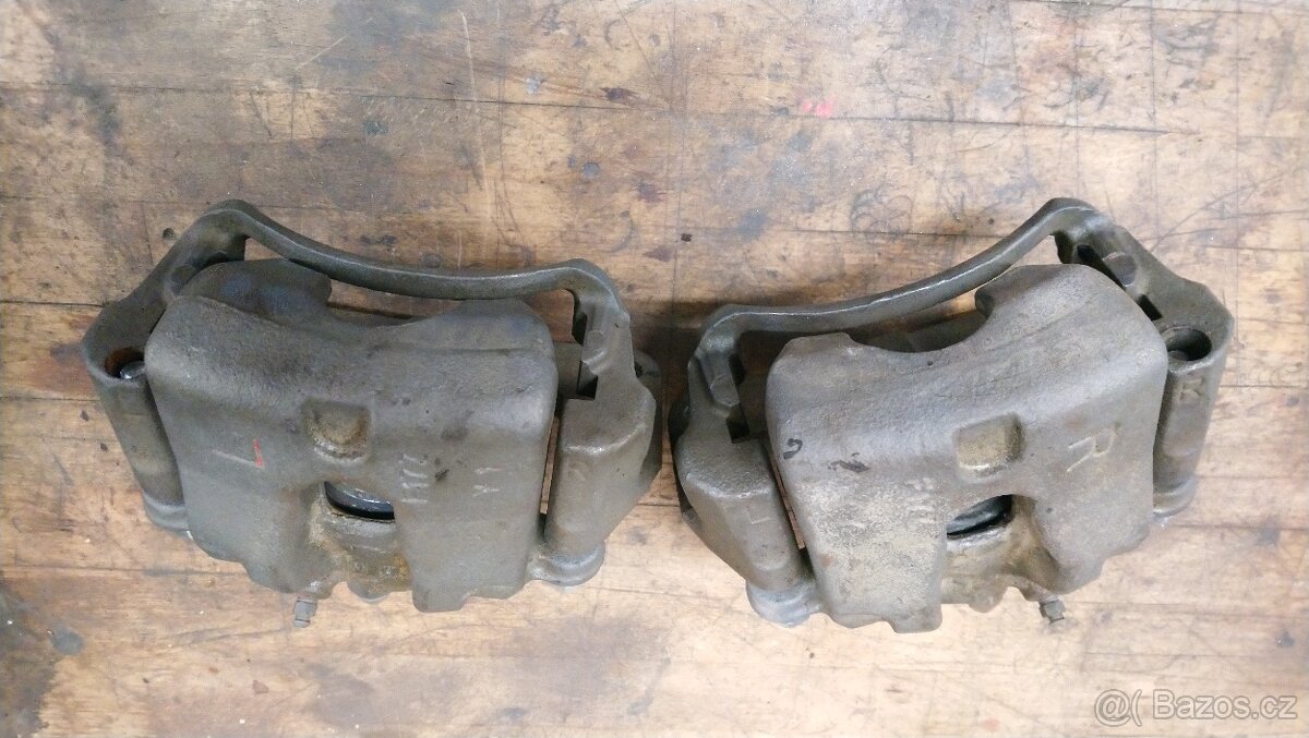 Přední brzdové třmeny Mazda 323f V BA GT V6 - 2