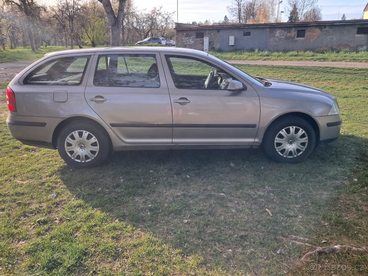 Škoda Octavia 2 - 2