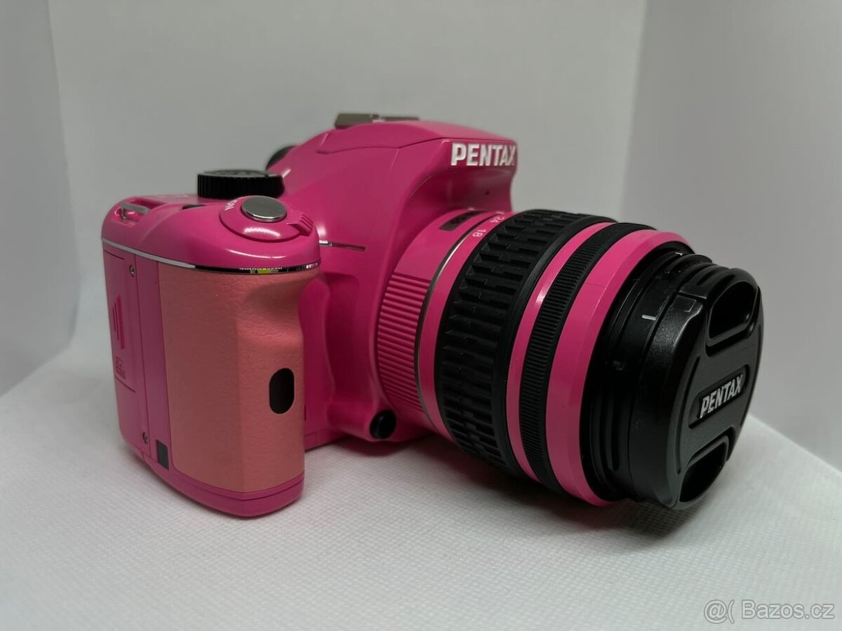 Pentax K-x - ružový - 2