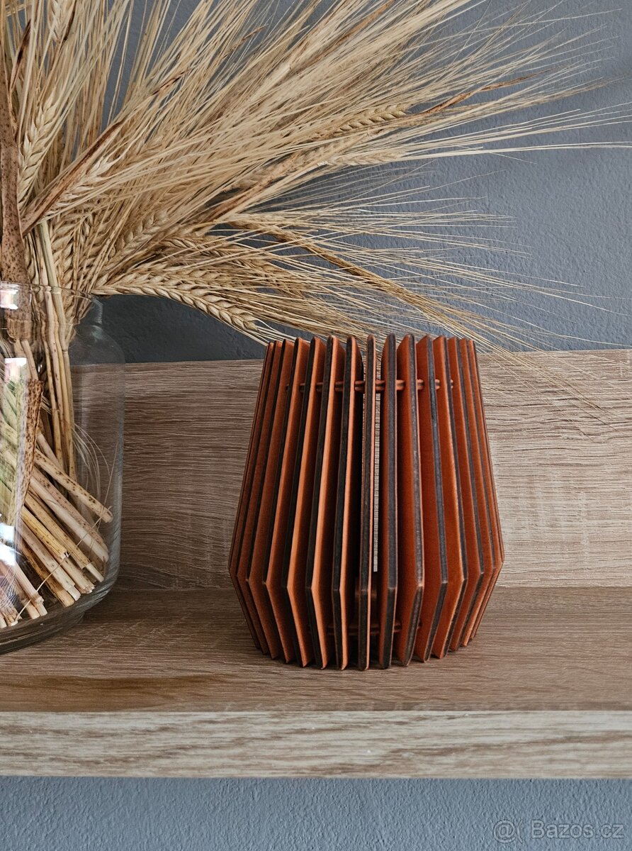 Ručně vyrobený dřevěný svícen na čajovou svíčku - 2