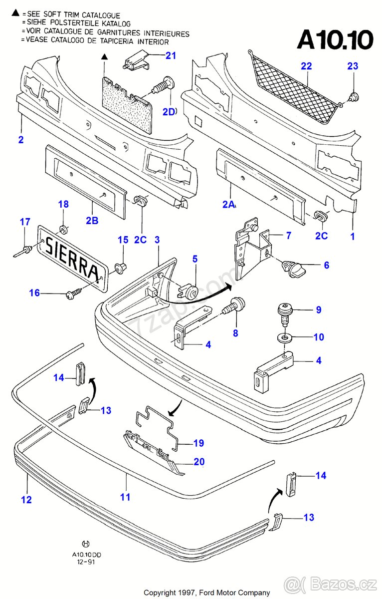 Chromové lišty obou nárazníků na Ford Sierra MK2