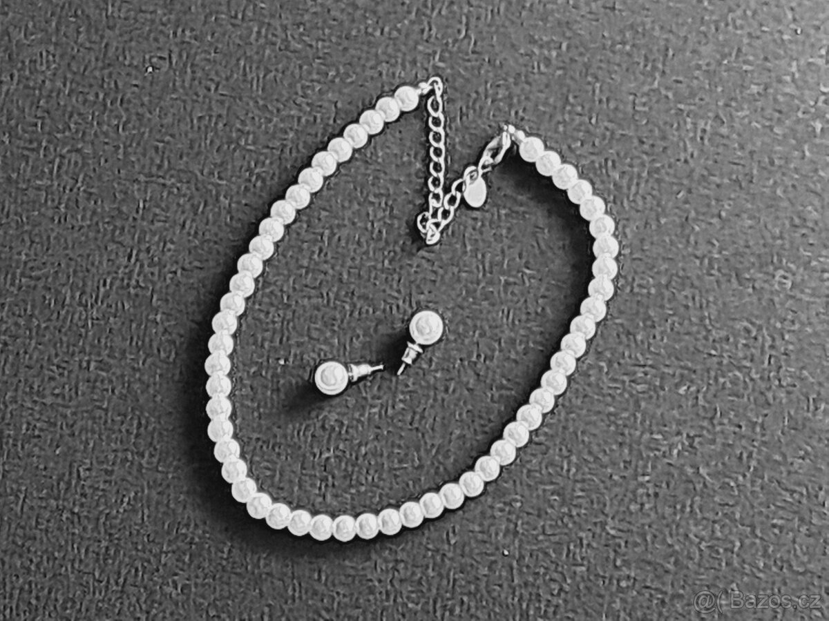 Náhrdelník a naušnice (bižuterie) - perle - 2