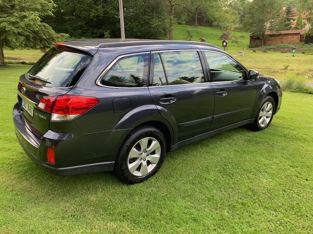 Subaru Outback 3.6R 191 kW - 2