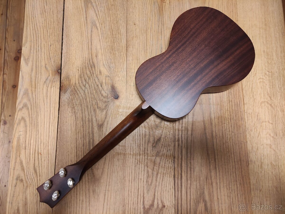 Ukulele tenorové - 2