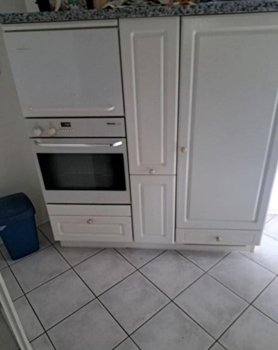 Venkovská kuchyňská linka s vestavěnými spotřebiči,5699 - 2