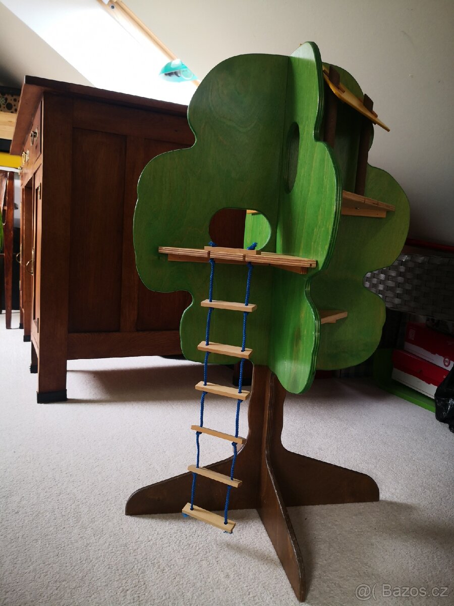 Dřevěný dětský stromek - 2