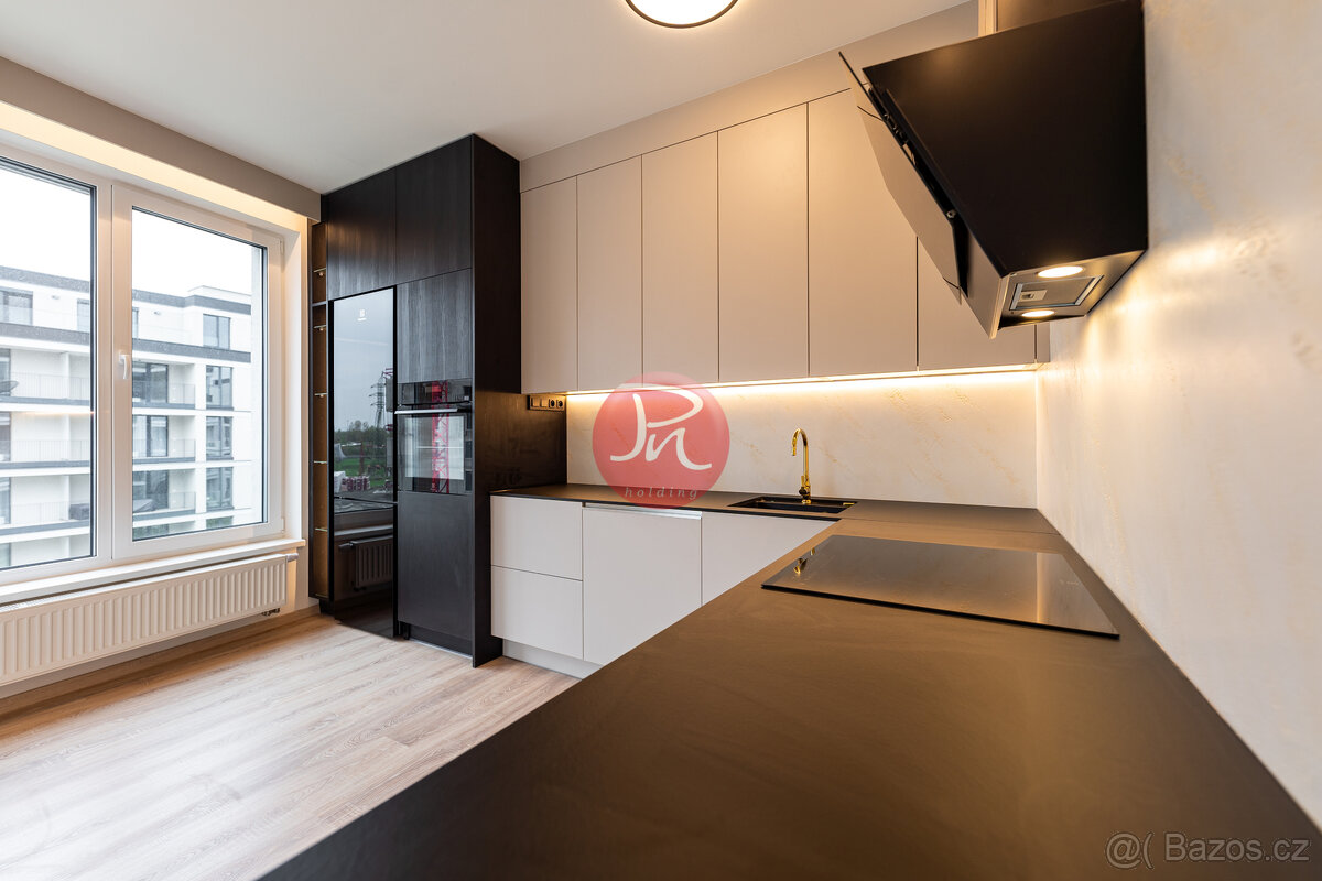 Pronájem nadstandardního bytu 3kk v rezidenci Nová Karolina - 2
