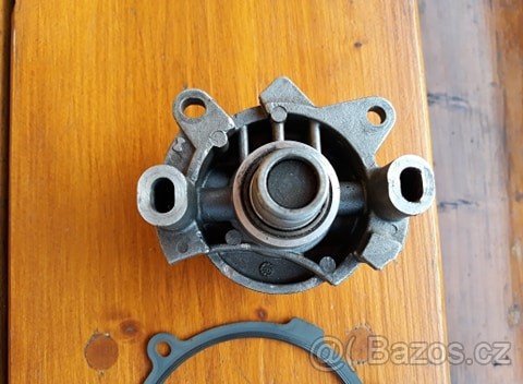 Vodní čerpadlo - Renault - 2