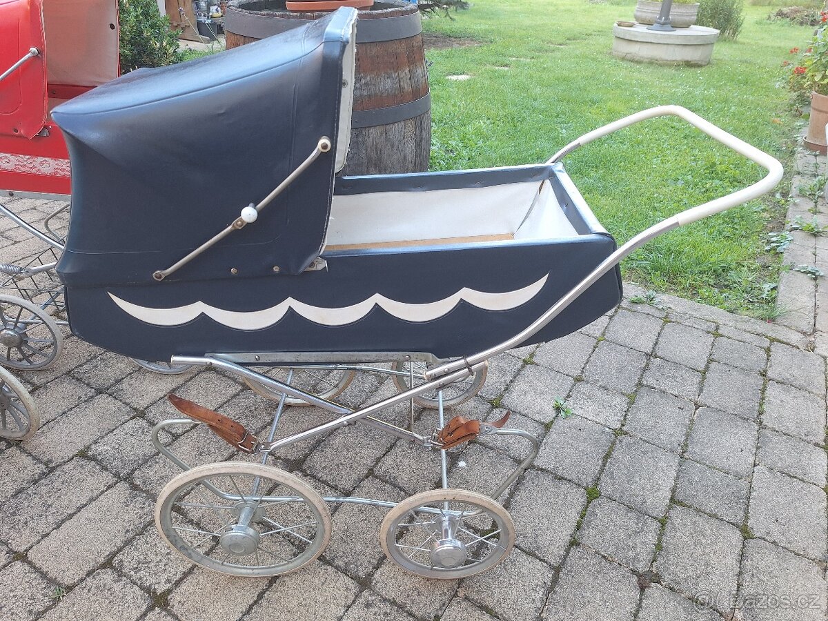 Retro kočárky pro panenky - 2