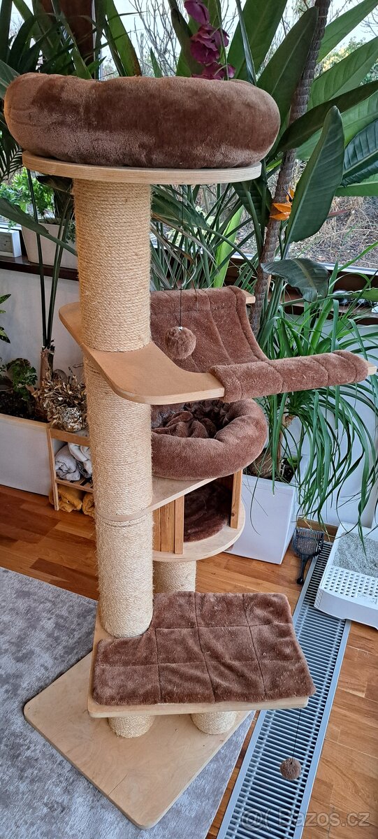 Škrabadlo pro kočky - 2