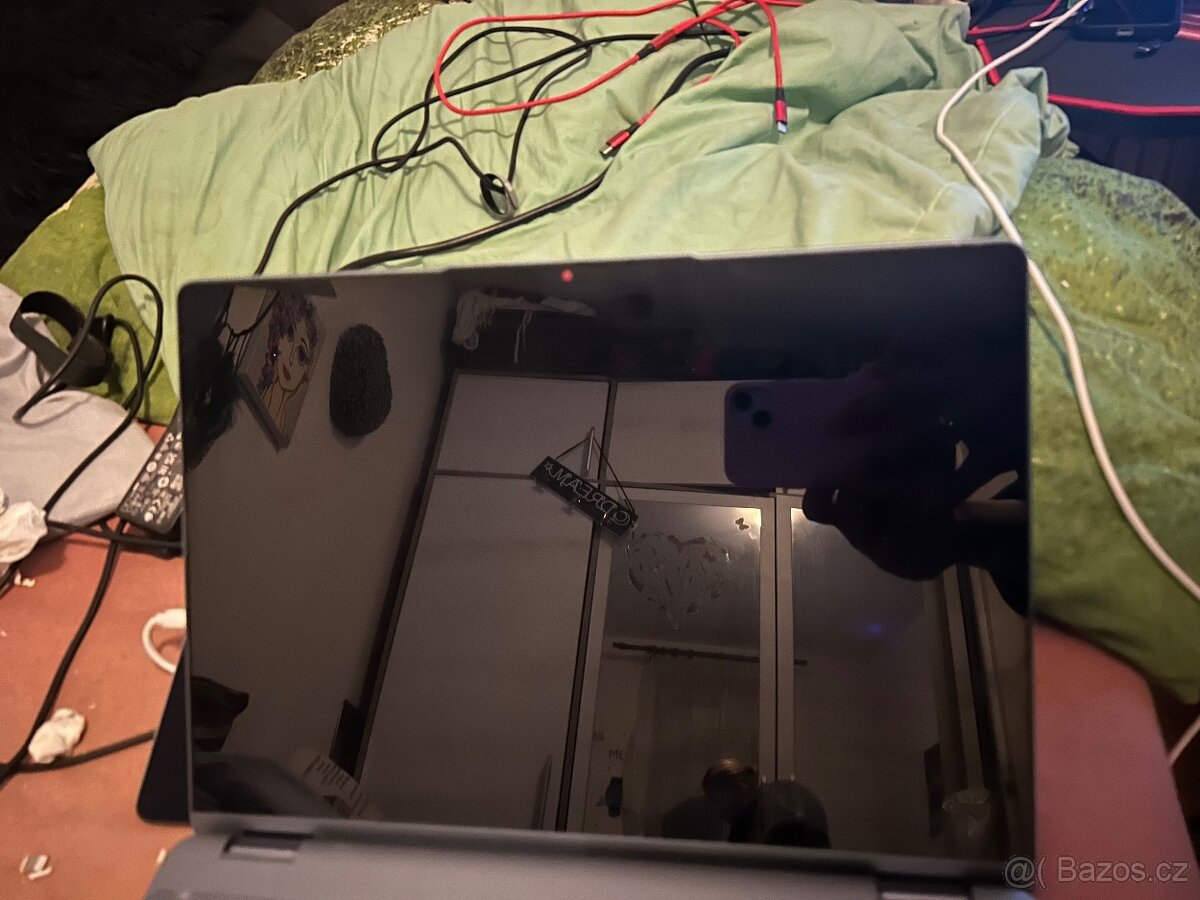 lenovo notebook dotykový - 2