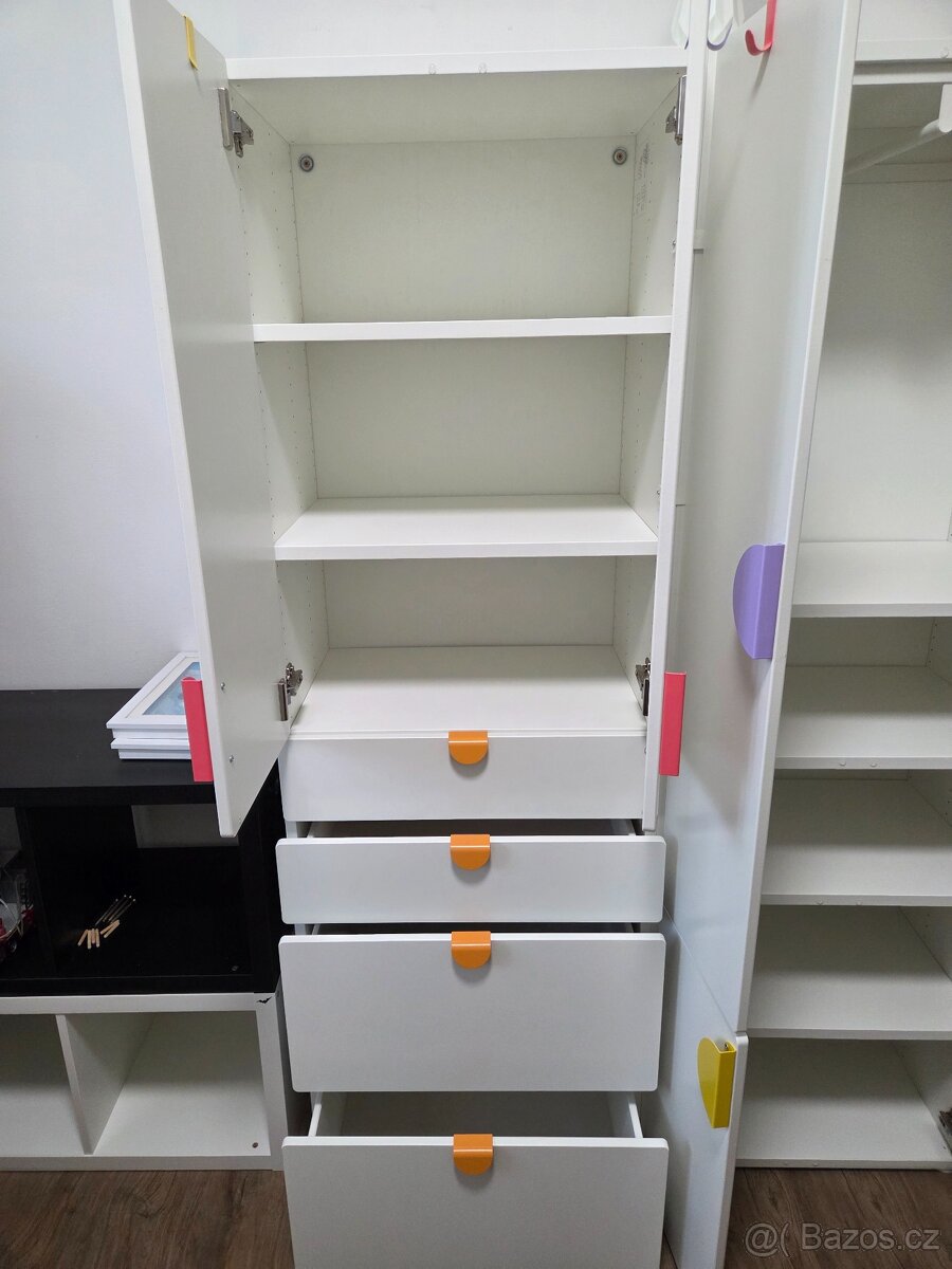 Dětská šatní skříň - 2