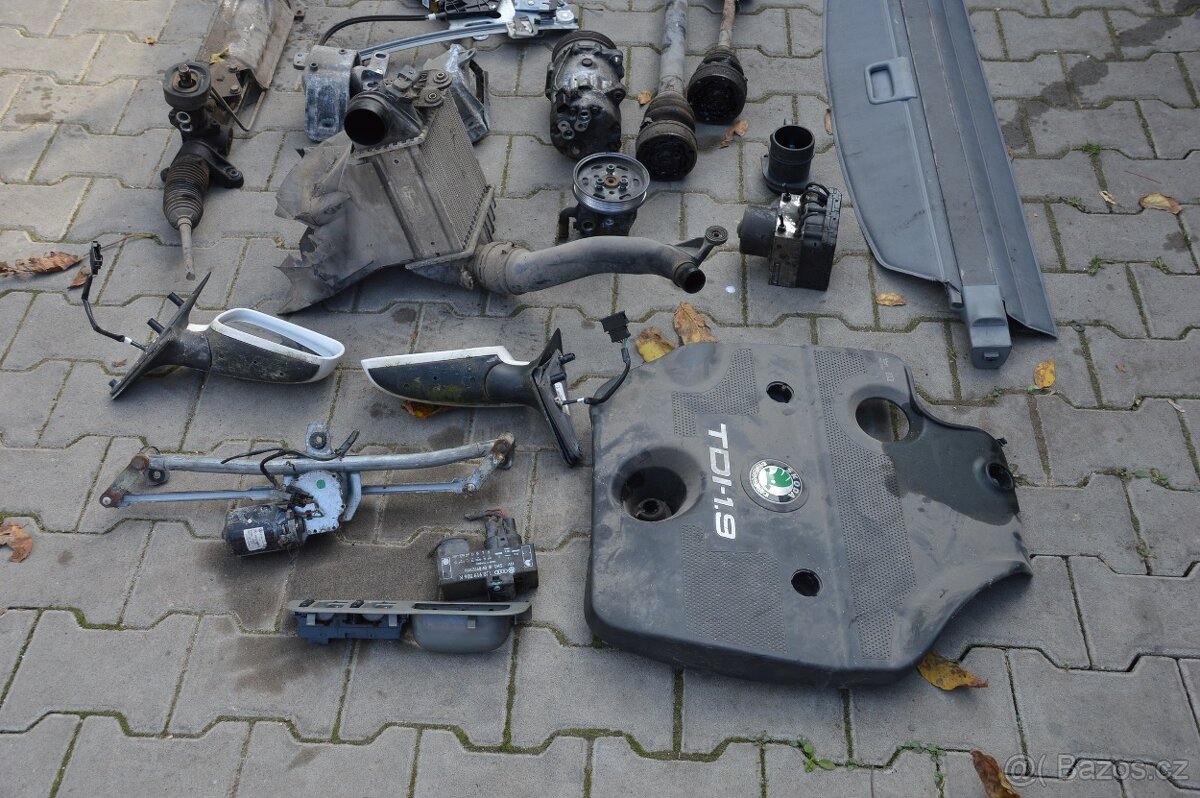 Řízení ABS zrcátko alternátor váha poloosa Octavia I TDI - 2