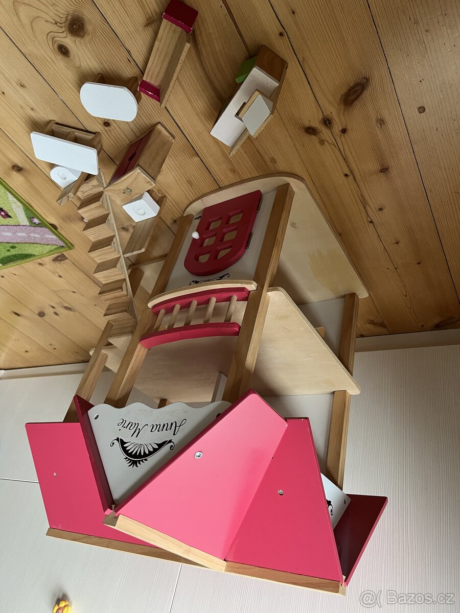 Dětský domeček pro panenky dřevěný - 2
