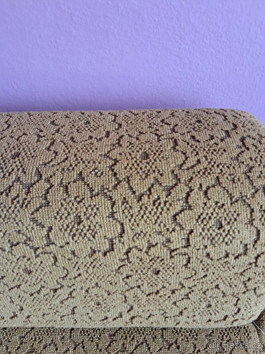 Rozkládací gauč - 2