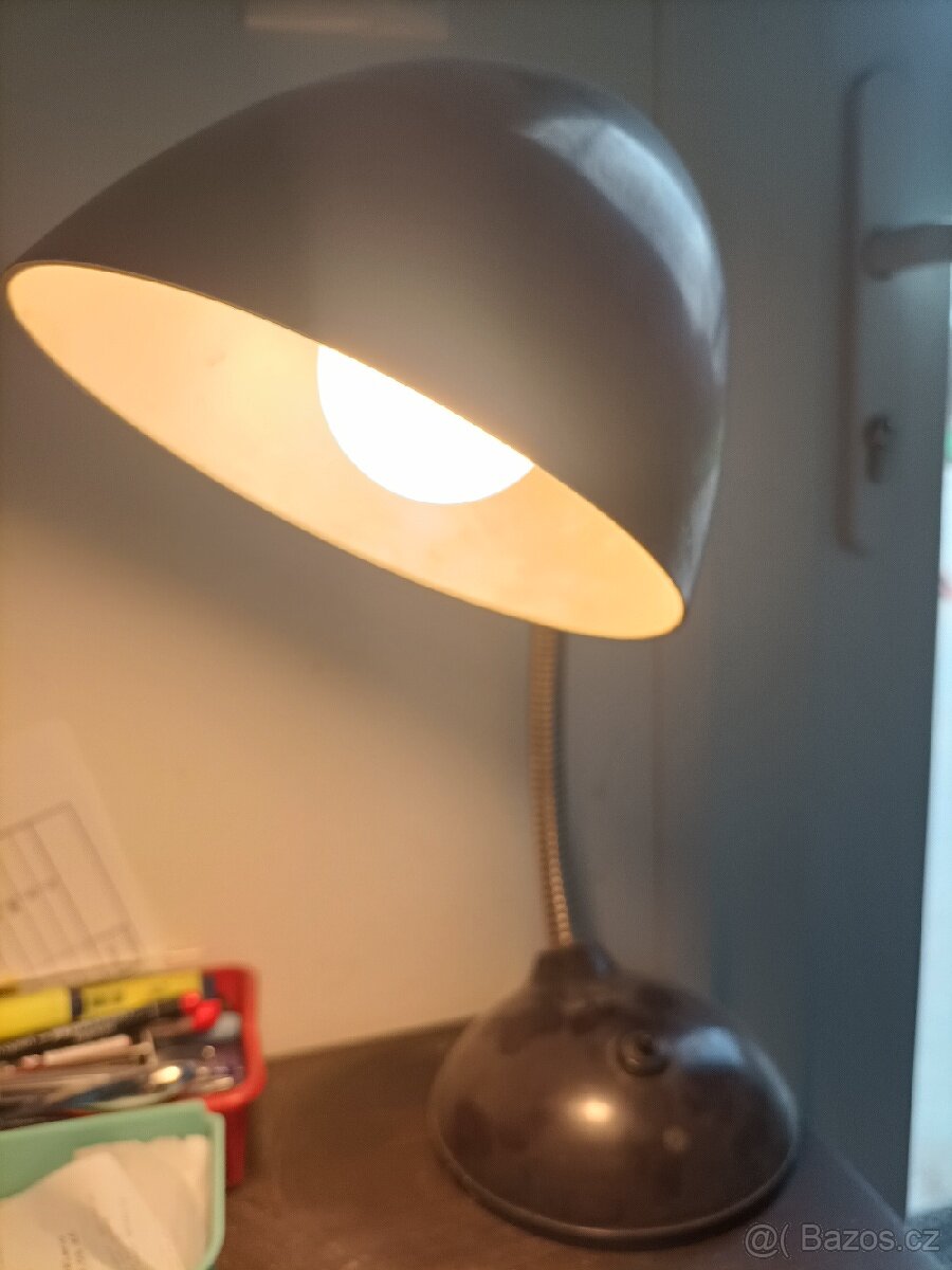Bakelitová lampička - 2