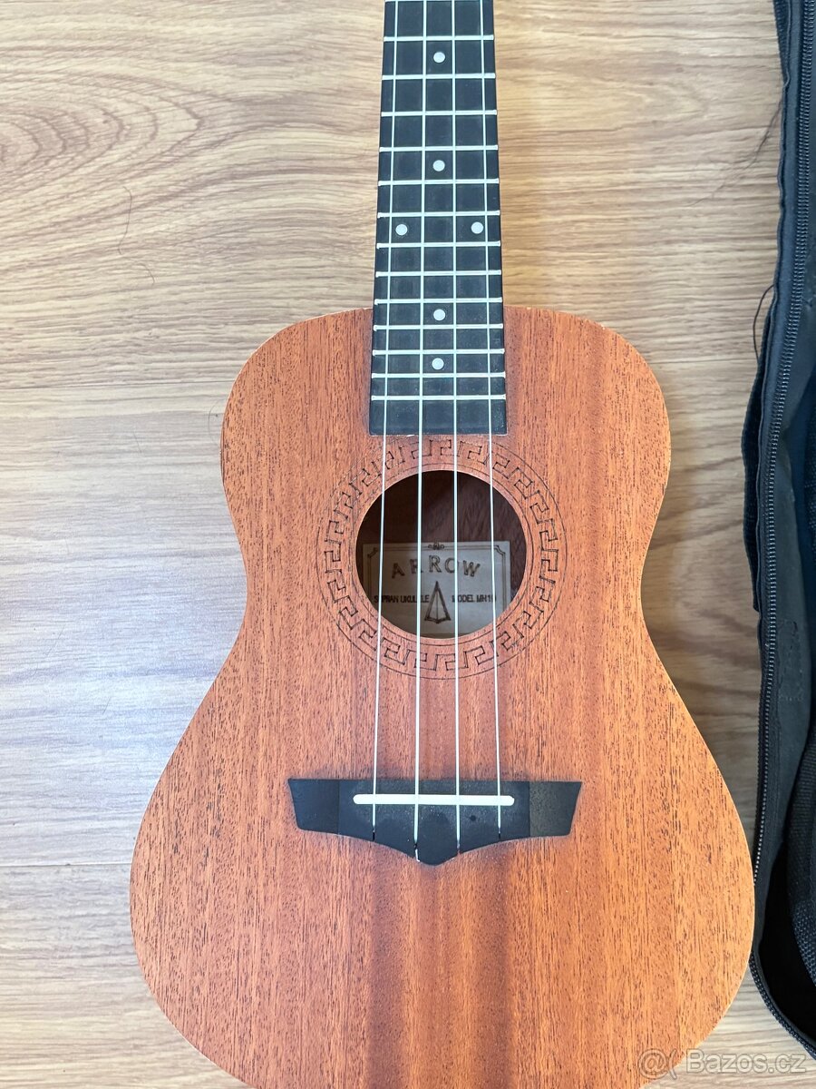 Ukulele Arrow MH-10 Natural Koncertní ukulele - 2