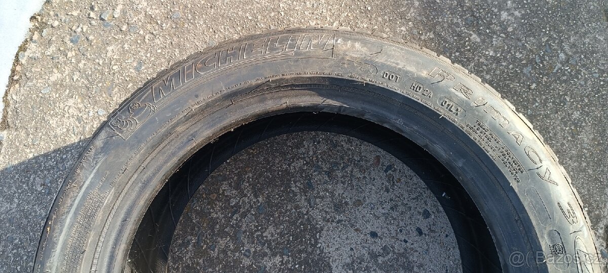 Pneu Michelin 205 55 17 - 2