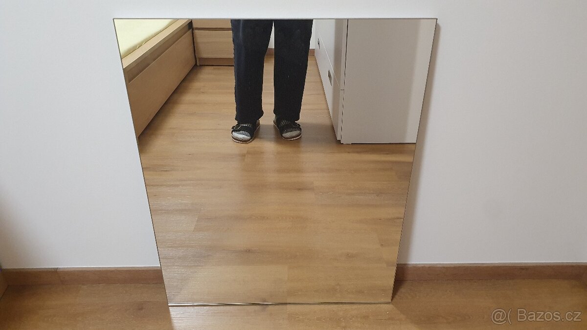 Zrcadlová dvířka ke skříňce - 2