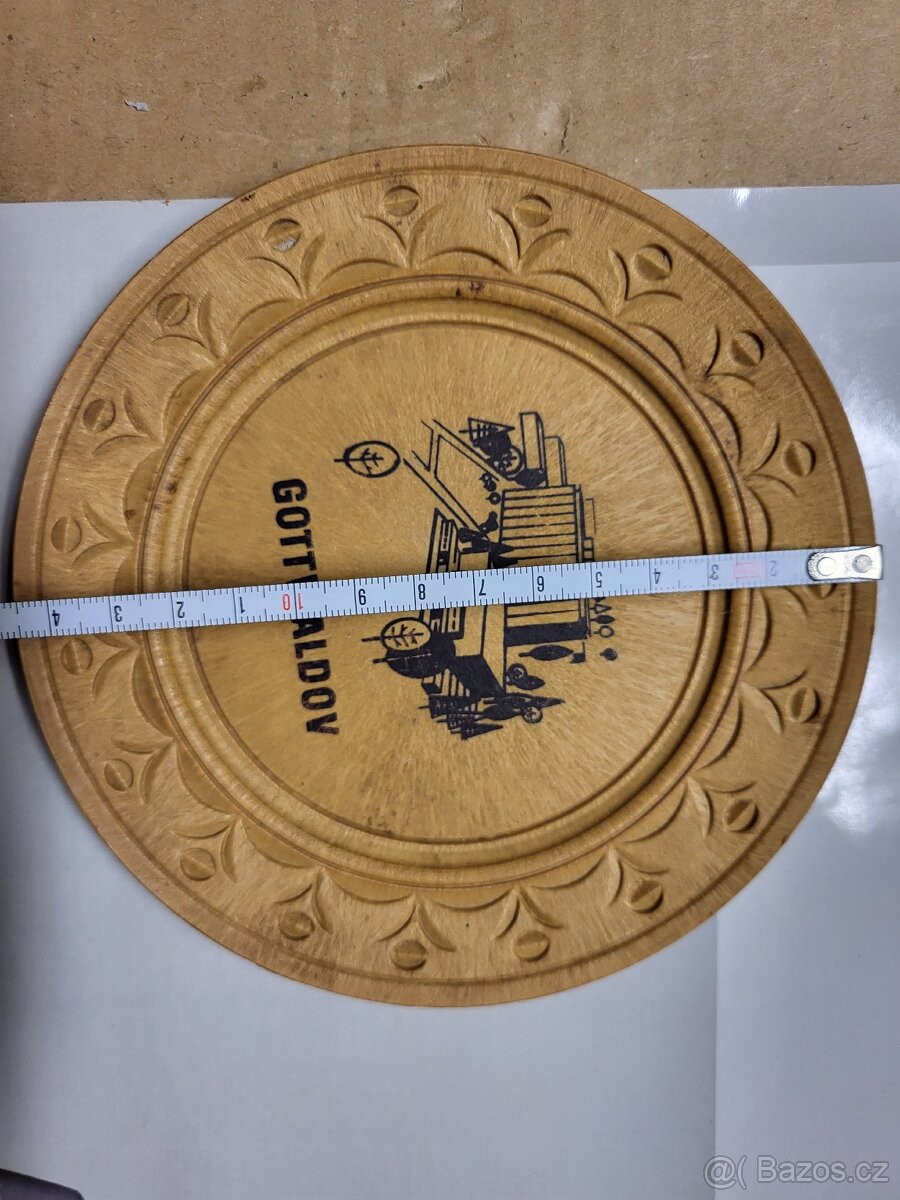 Retro tácky 2Ks- Gotwaldov (Zlín) - 2