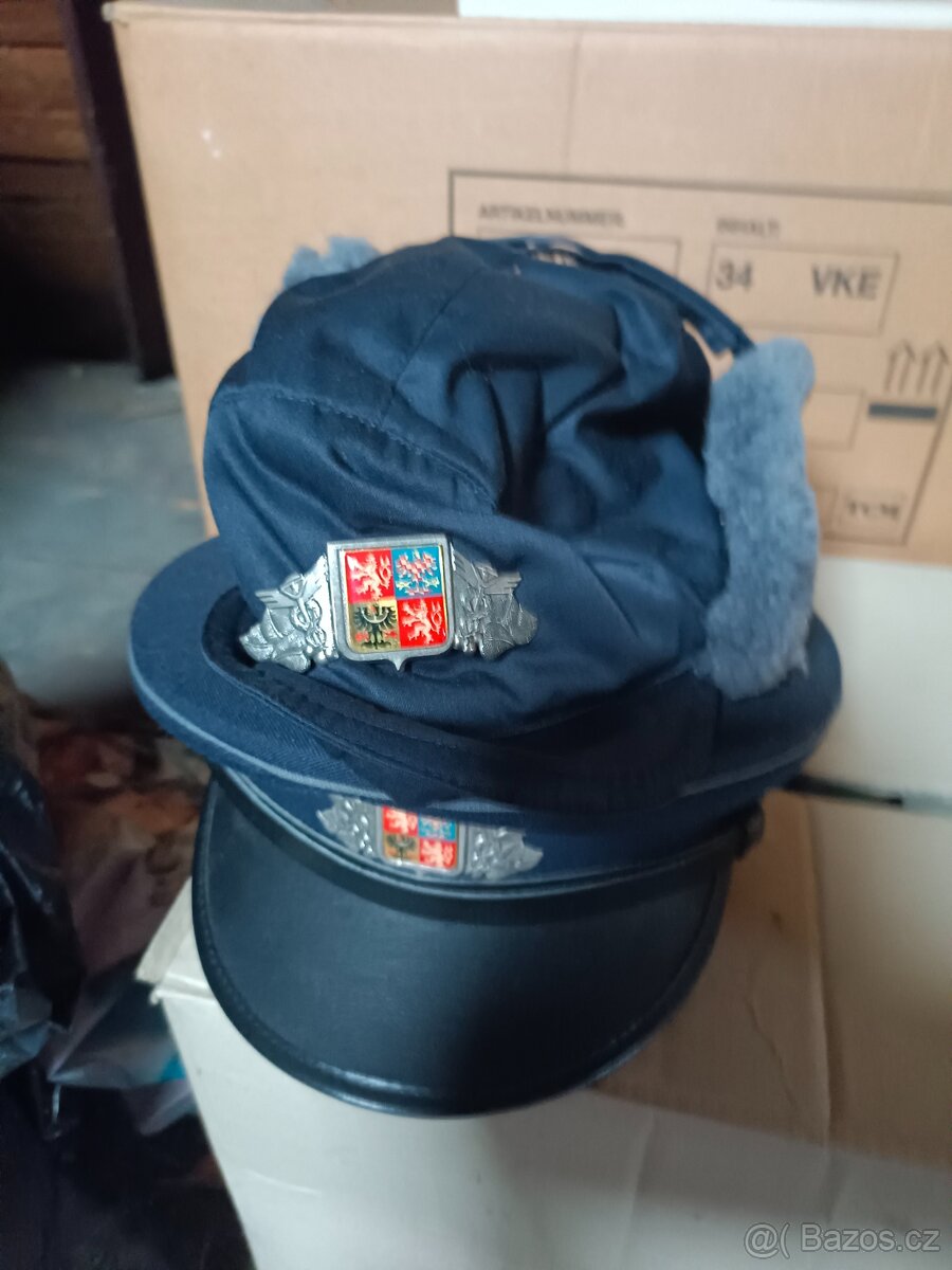 Staré čepice Celní stráže - 2
