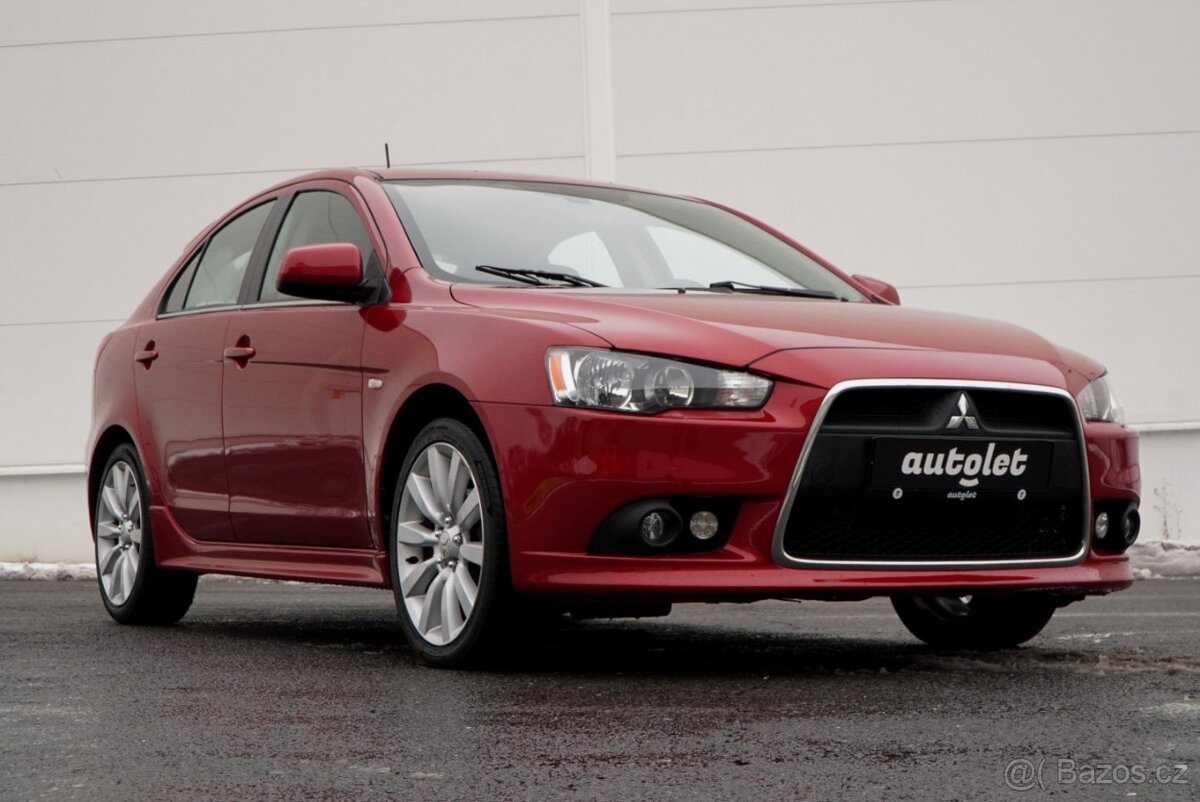 Mitsubishi Lancer 1.8 INTENSE - 2