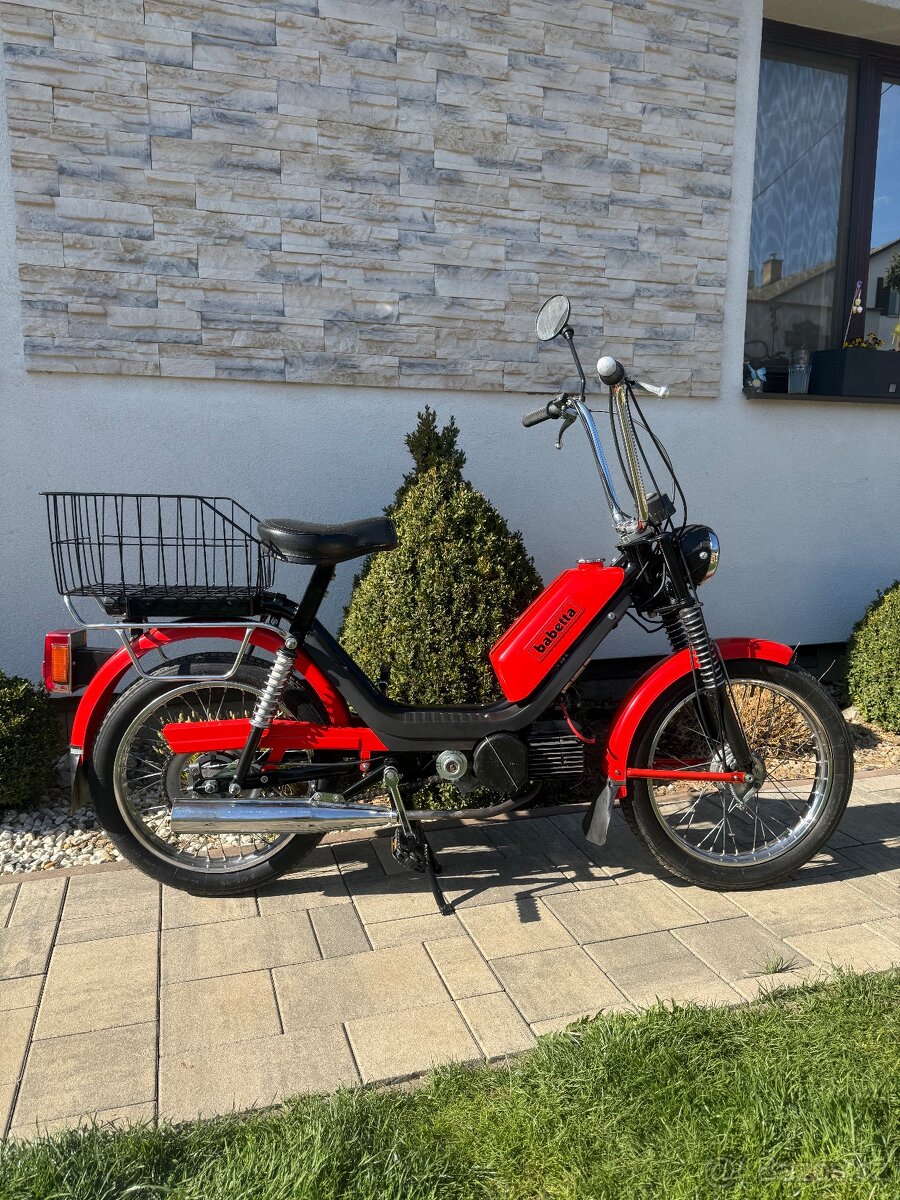 Babetta 210 červená - 2