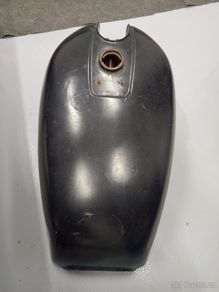 Nádrž Honda CB750 - 2